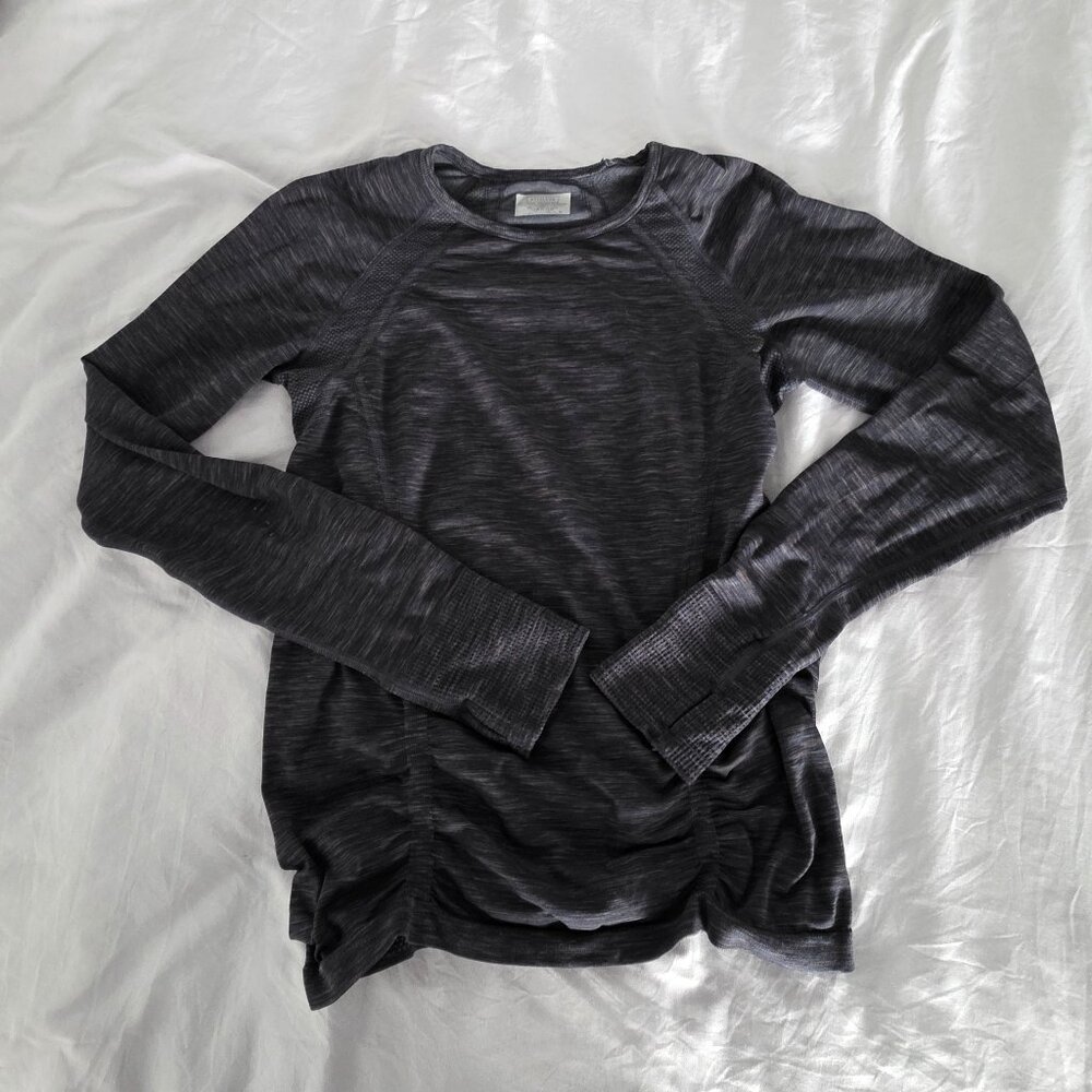 Athleta Women's top stretchy, stripes Size M